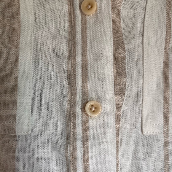 Madewell :: Short Sleeve Safari Shirt :: Size Small :: White and Brown Stripe - Picture 4 of 9